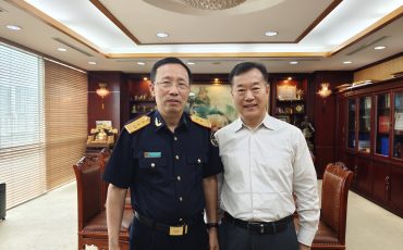 ���³�Ҧ��һ���Ӳ춫�����ŵ�88������վ���㲢�߷�Խ���г�